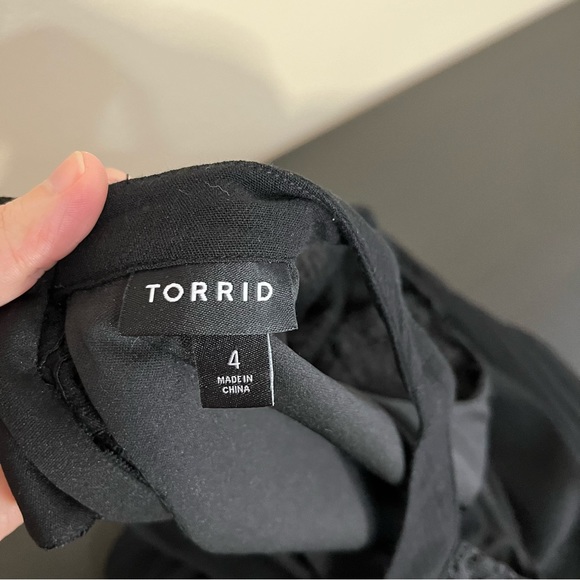 Torrid Babydoll Gauze With Lace Halter Tank Top - Picture 10 of 16